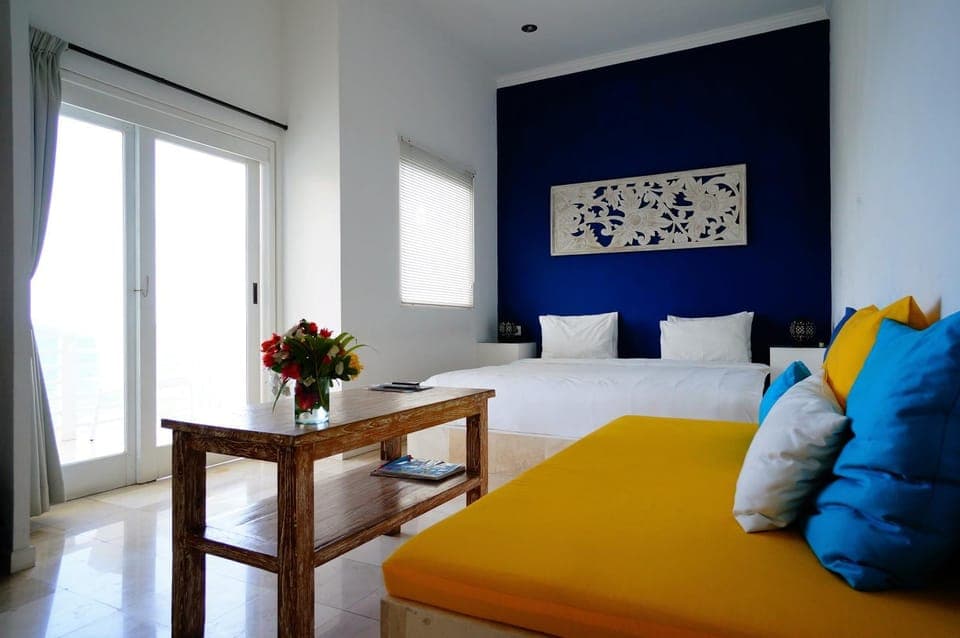 Photo of the whole room