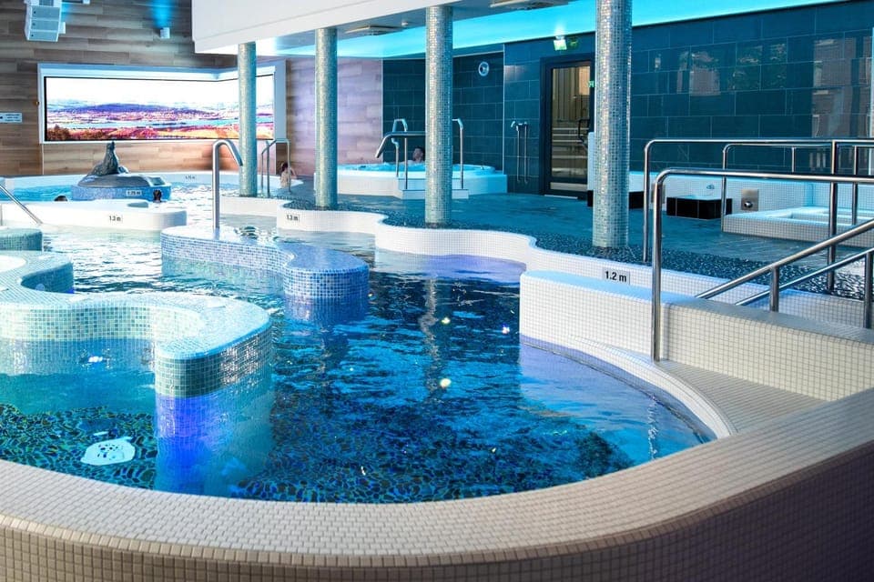 Spa and wellness centre/facilities, Pool view