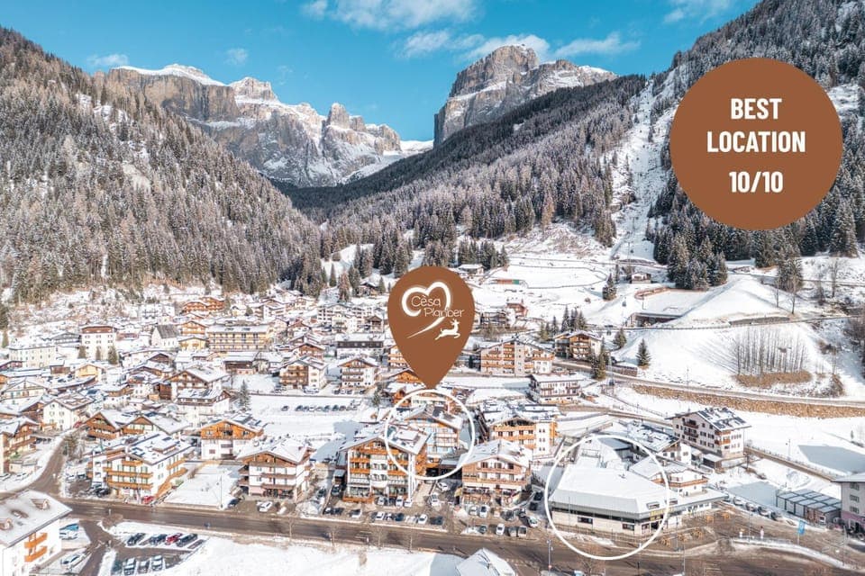 Nearby landmark, Day, Neighbourhood, Natural landscape, Bird's eye view, Winter, City view, Mountain view, Street view, Certificate/Award