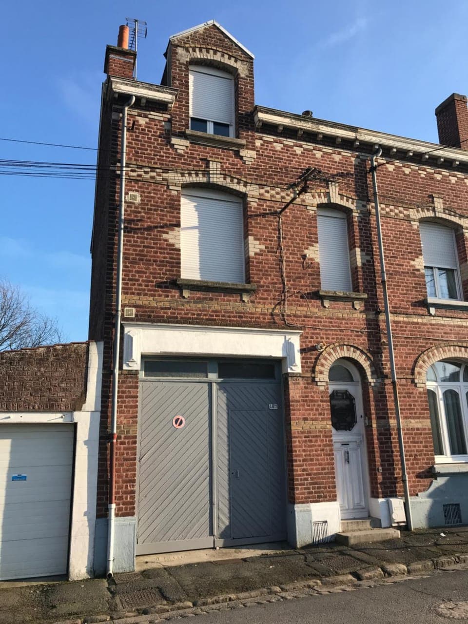 Property building, Facade/entrance