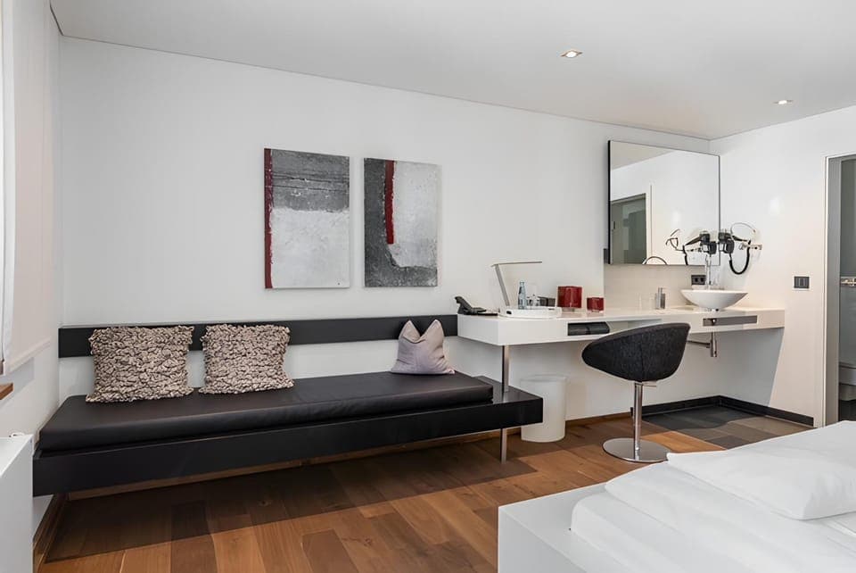 Property building, Living room