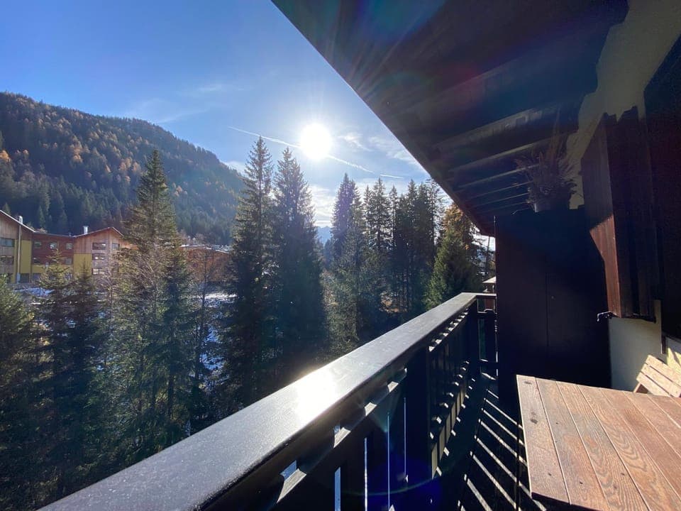 Natural landscape, Balcony/Terrace, Mountain view