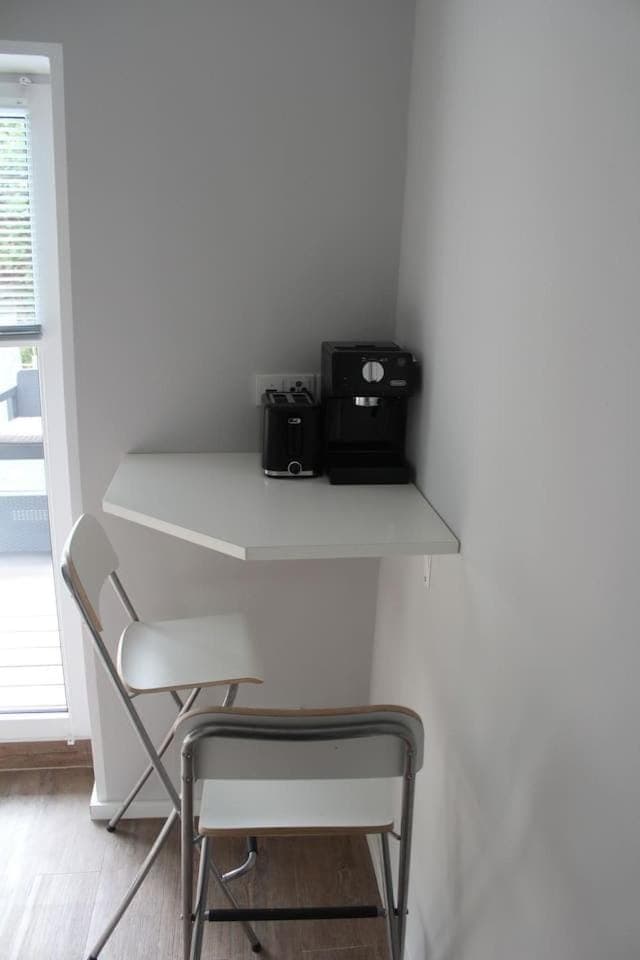 Coffee/tea facilities, Dining area