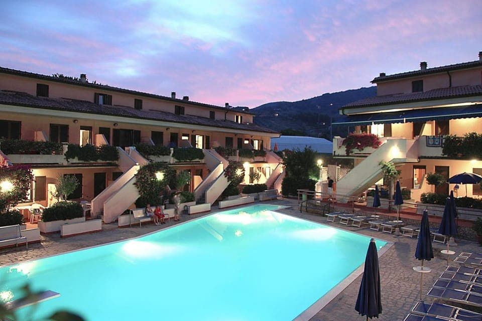 Property building, Swimming pool