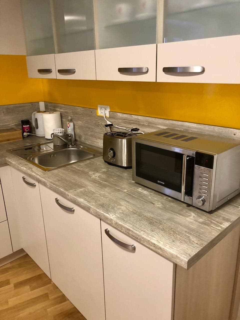 Coffee/tea facilities, Kitchen or kitchenette