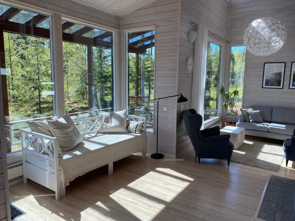 Living room, Seating area