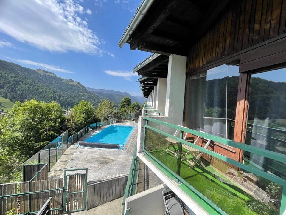 Day, Natural landscape, View (from property/room), Balcony/Terrace, Mountain view, Pool view, Swimming pool