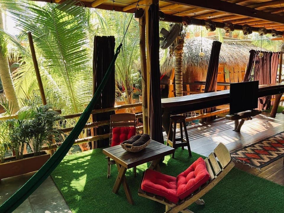 Natural landscape, Balcony/Terrace, Seating area, Garden view