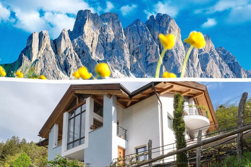 Facade/entrance, Summer, Mountain view