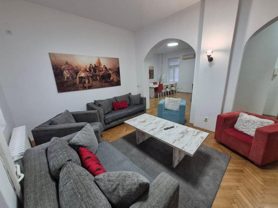 Living room, Dining area