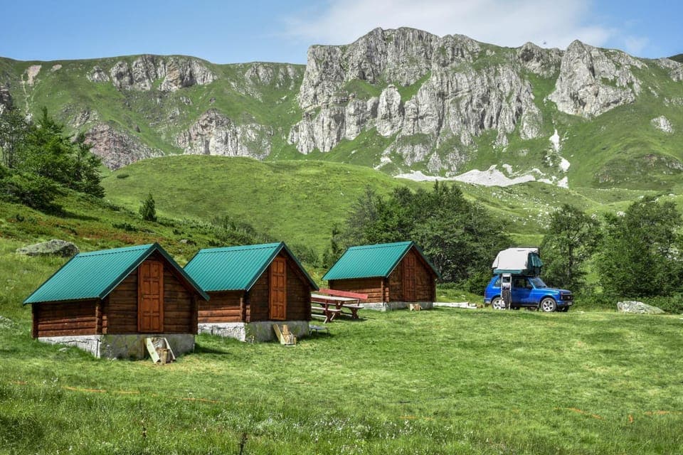 Day, Natural landscape, Garden, Mountain view