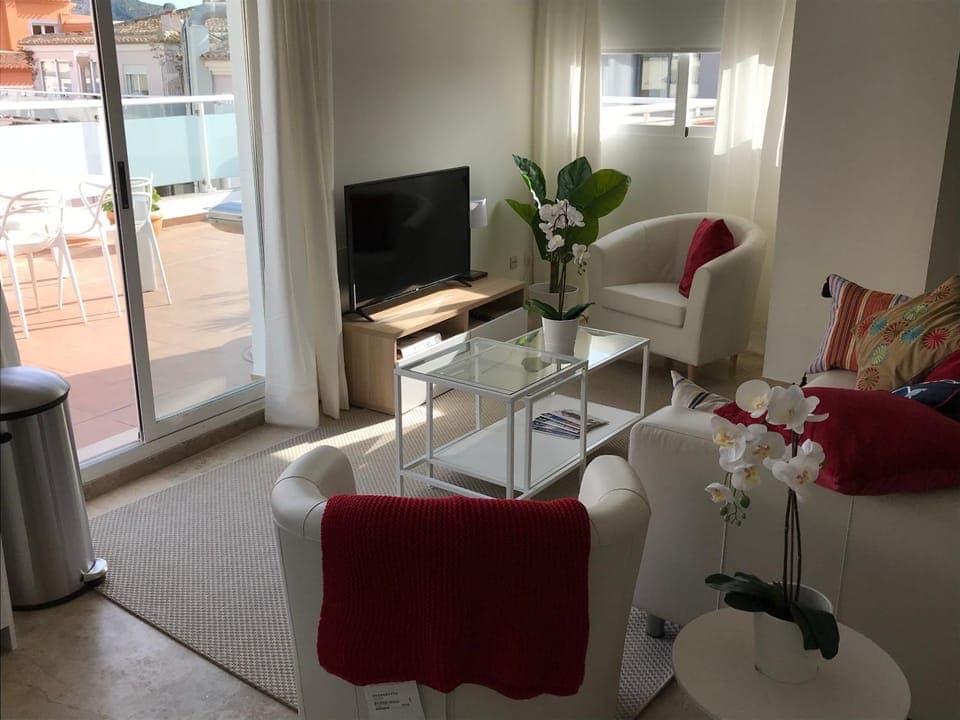 TV and multimedia, Seating area