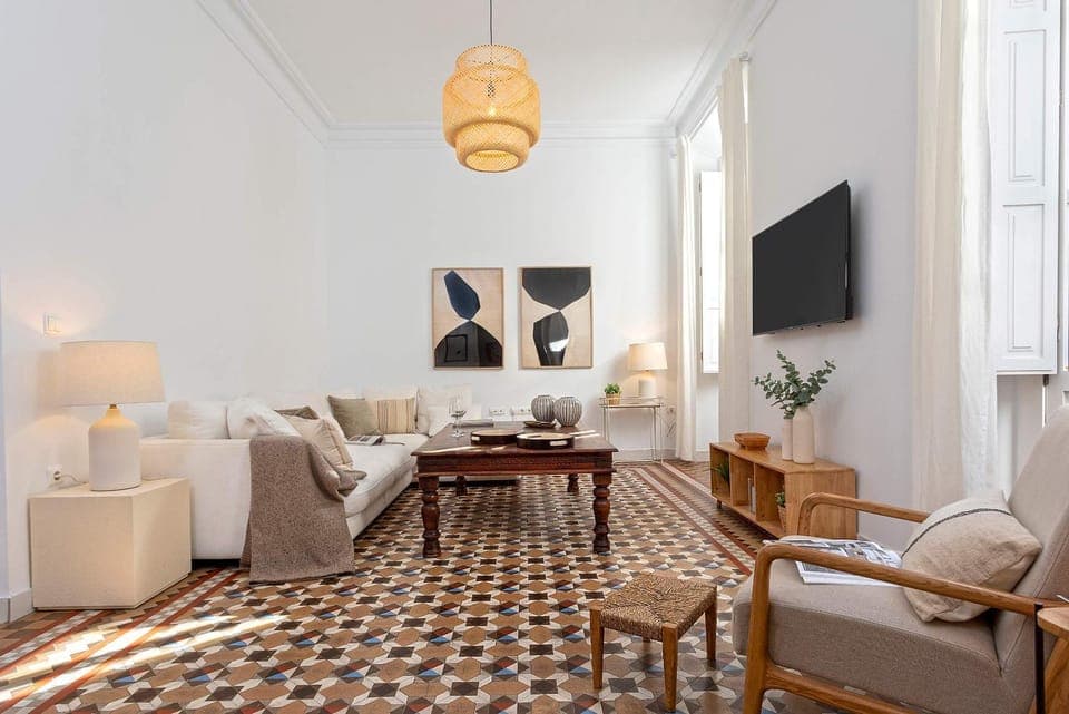 TV and multimedia, Living room, Evening entertainment