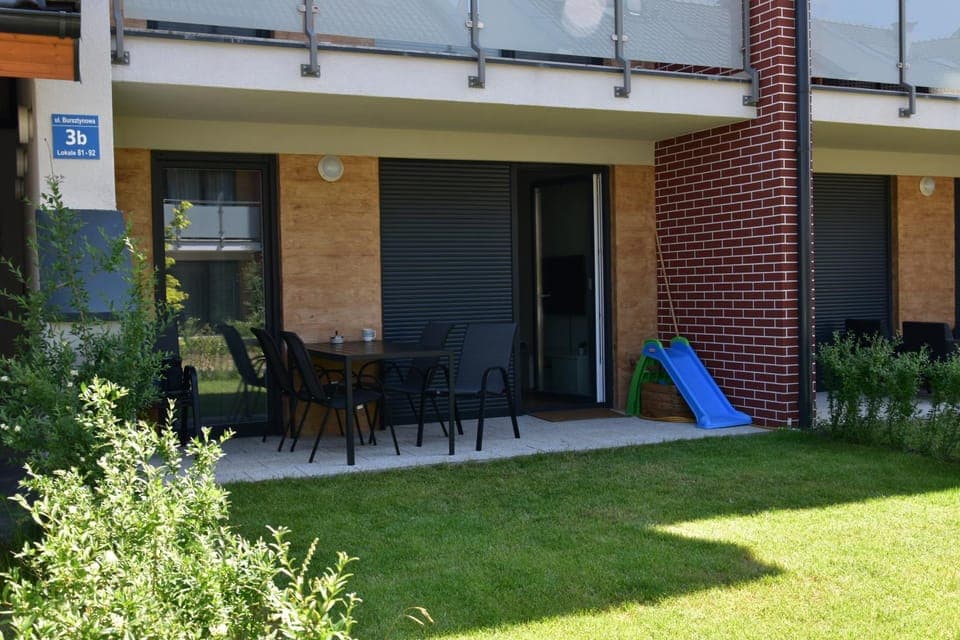 Garden, Balcony/Terrace