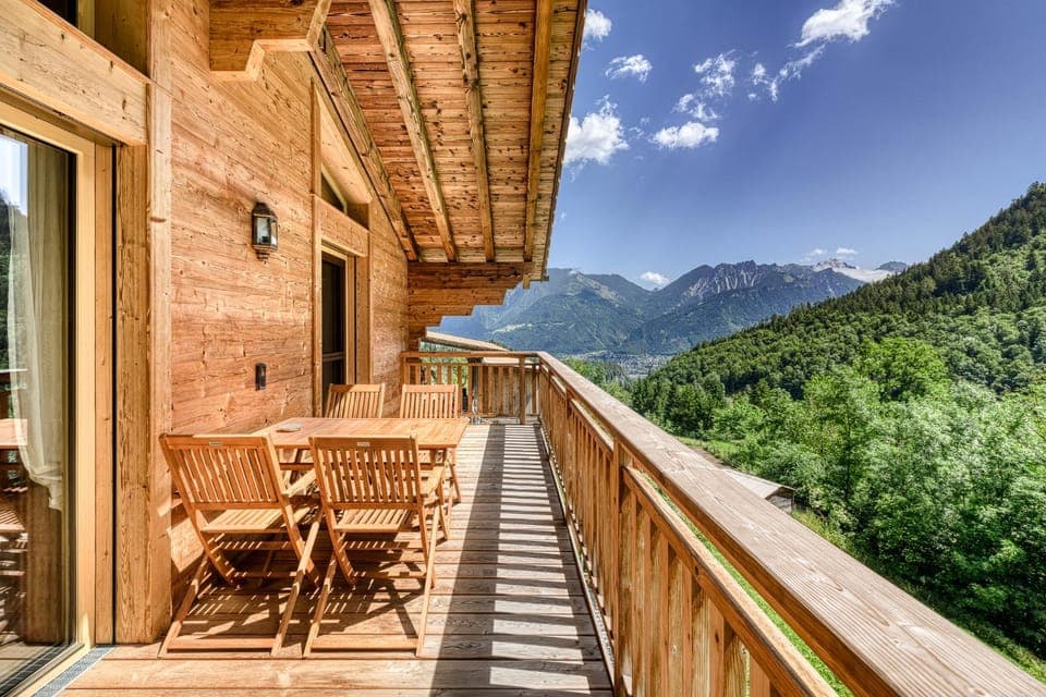 Balcony/Terrace, Seating area, Mountain view