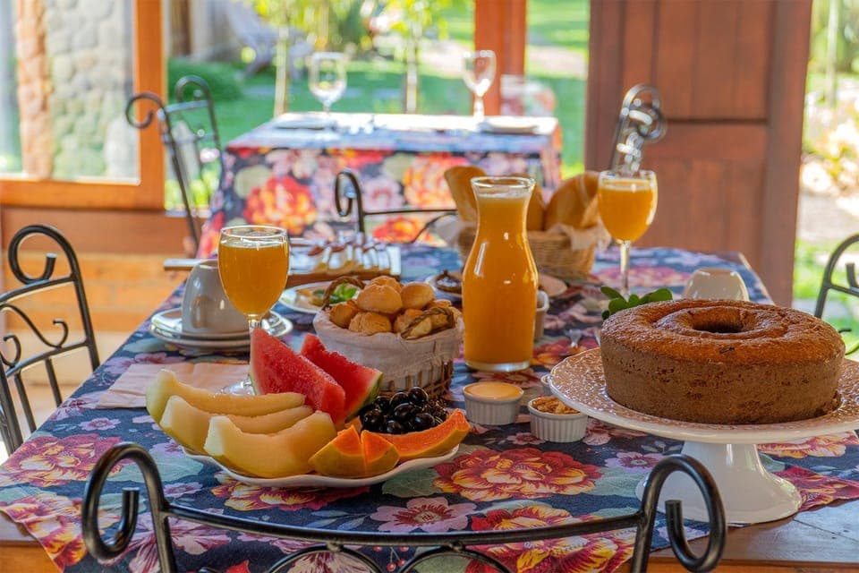 Food and drinks, Breakfast, Continental breakfast, Buffet breakfast, Drinks