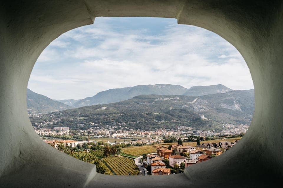 View (from property/room), Landmark view, Mountain view