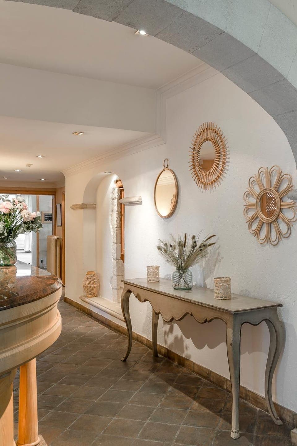 Property building, Lobby or reception