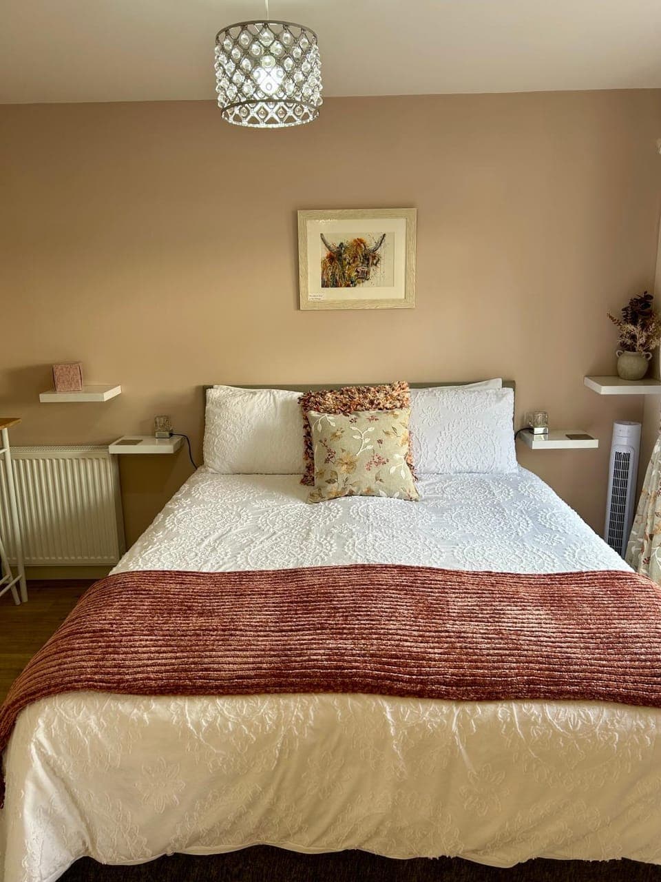 Bed, Bedroom, heating