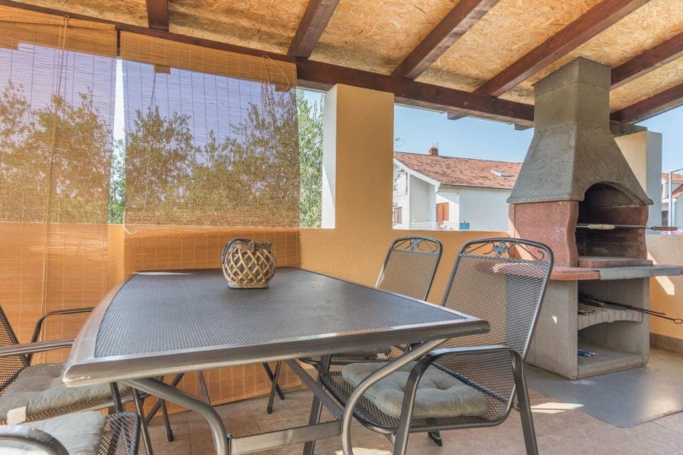 BBQ facilities, Balcony/Terrace