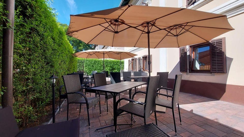 Patio, Restaurant/places to eat, View (from property/room), Balcony/Terrace, Internal: Not applicable to any particular room