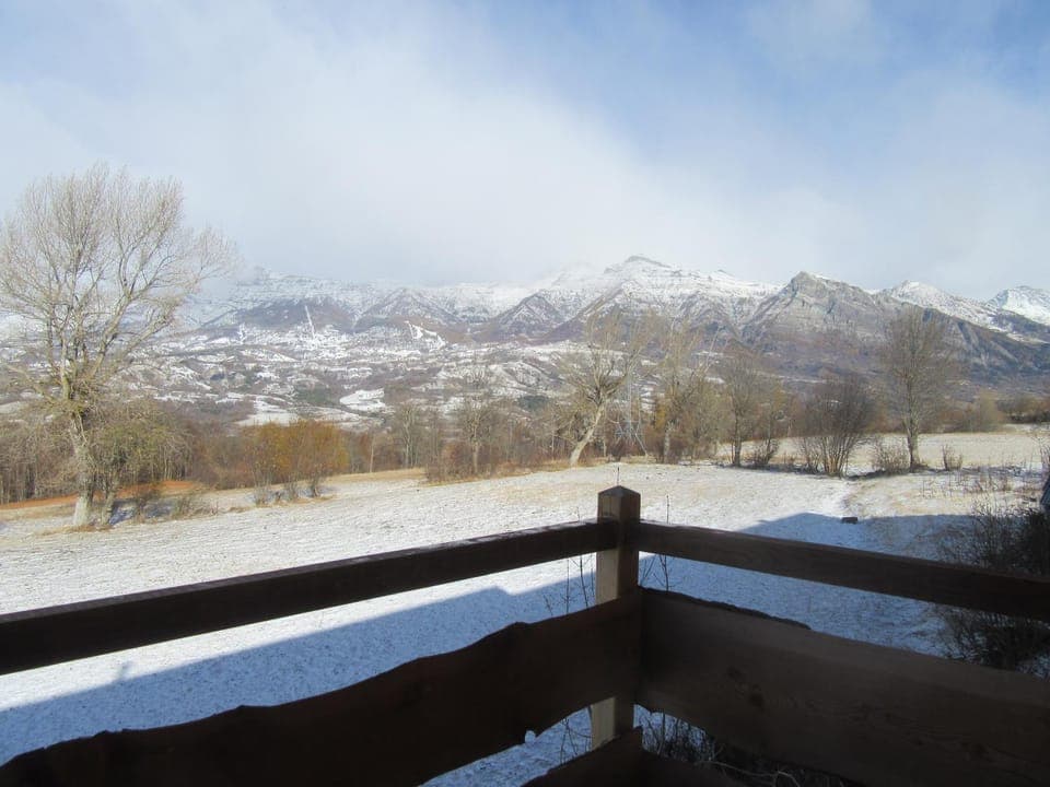 Balcony/Terrace, Garden view, Mountain view