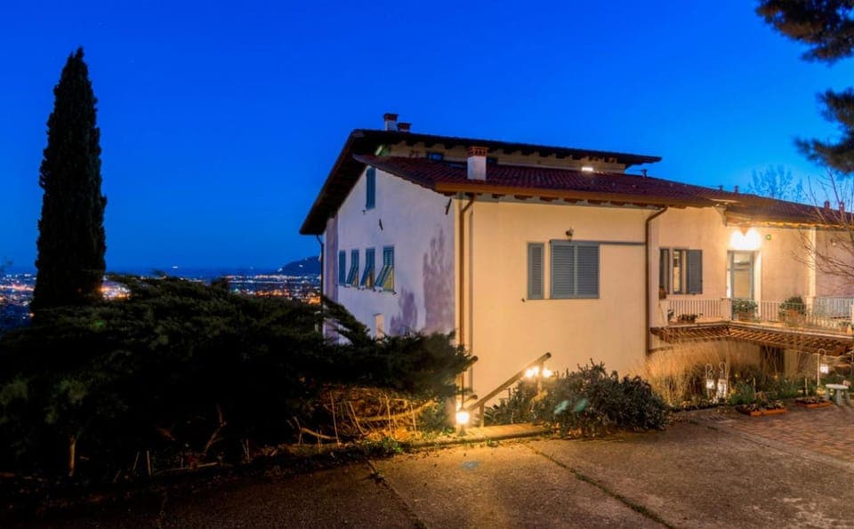 Property building, Natural landscape, View (from property/room), City view, Sea view