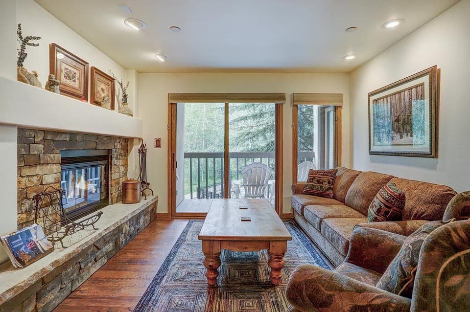 Townsend Place 2BR Condo with Ski In, Ski Out Access Apartment in Beaver Creek