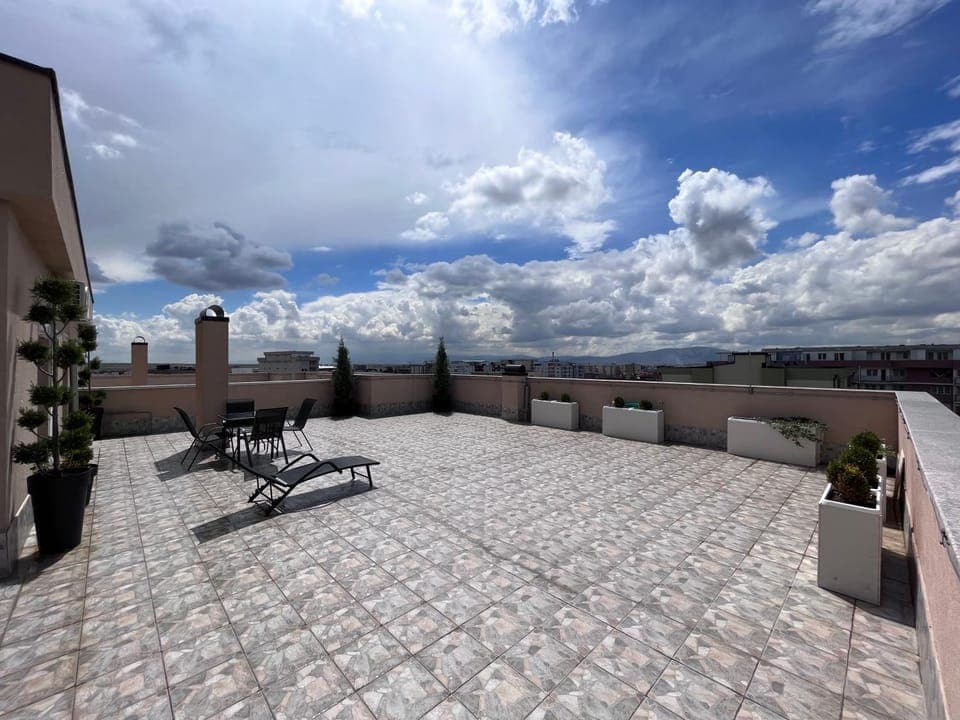 Property building, Balcony/Terrace