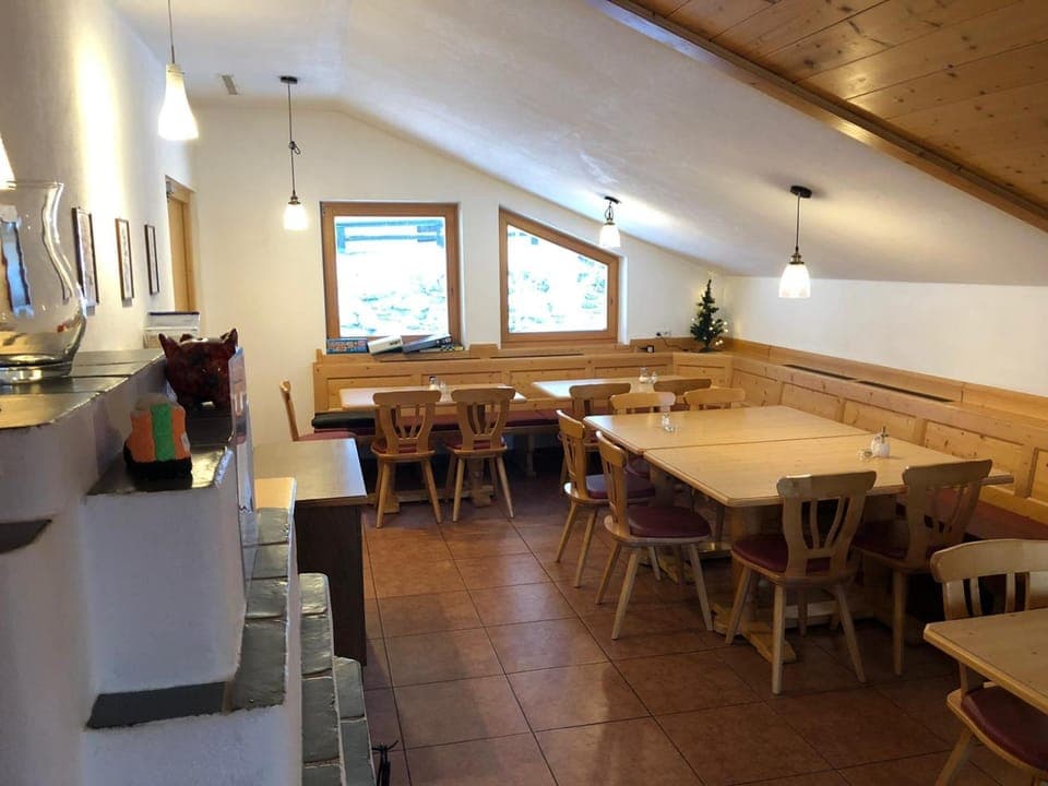 Dining area, Breakfast