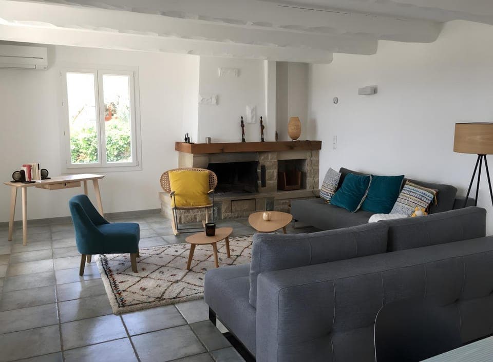 Property building, Living room