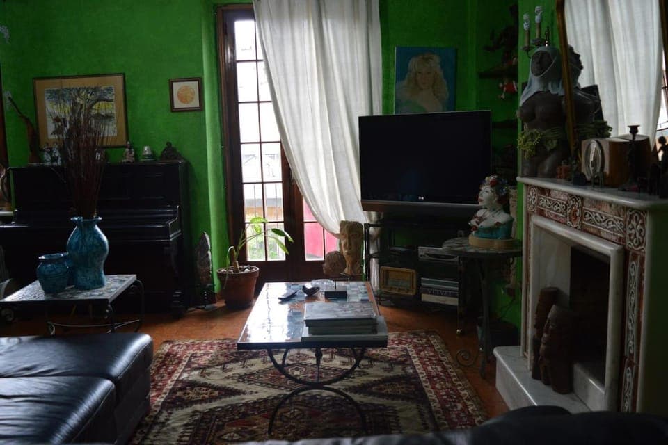 Communal lounge/ TV room, Living room, Seating area