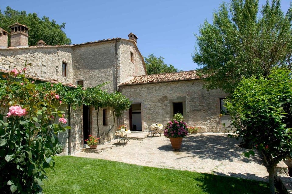 Facade/entrance, On site