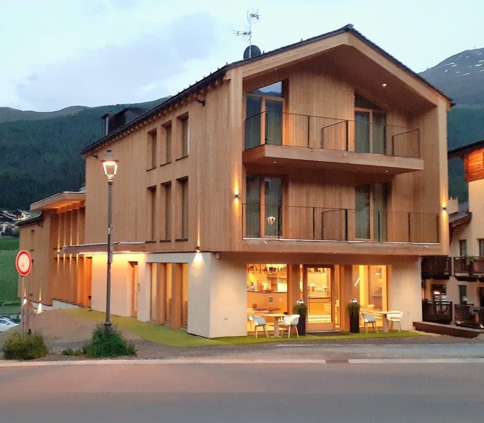Property building, Summer