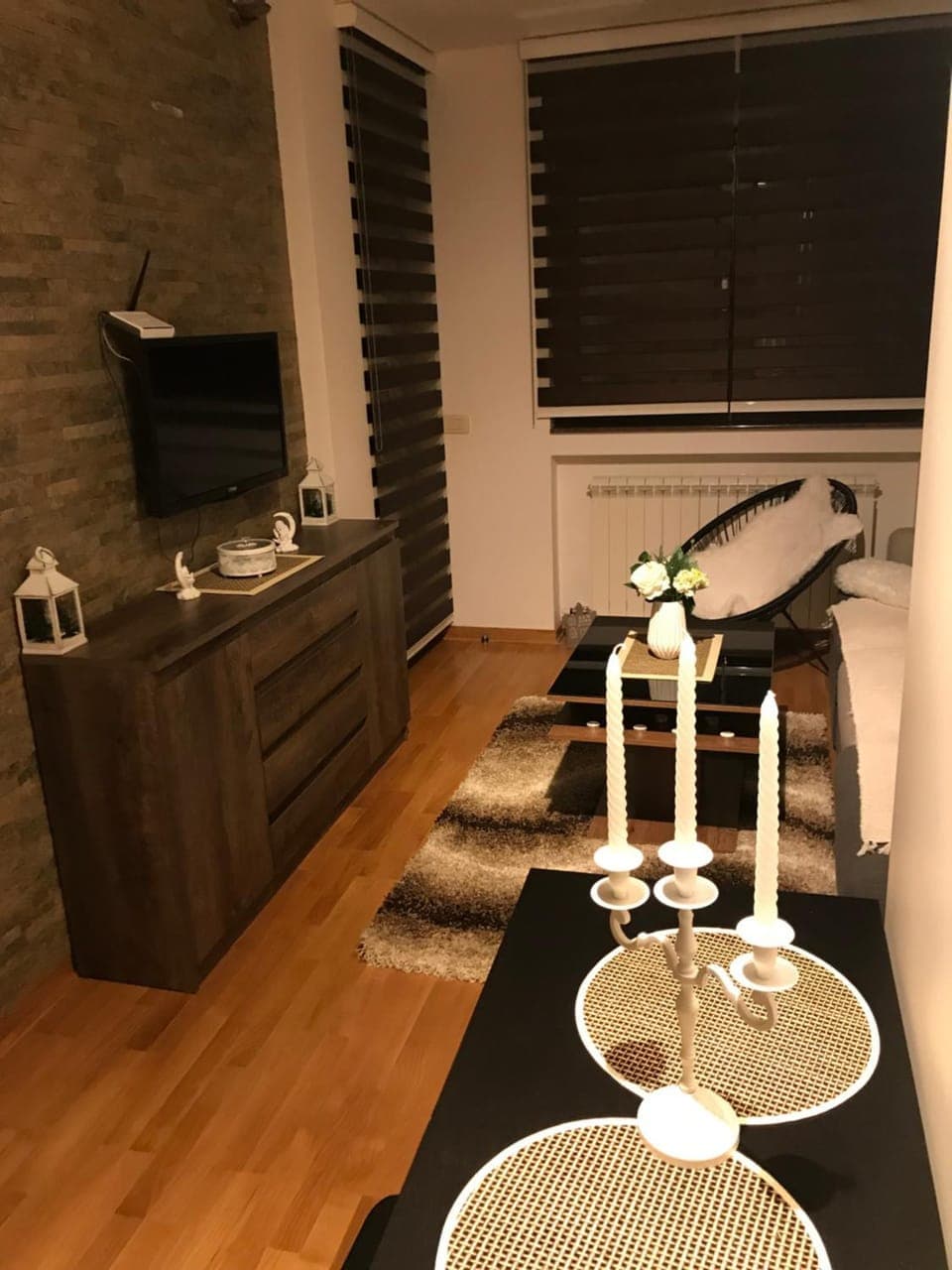 Communal lounge/ TV room, Living room, Seating area