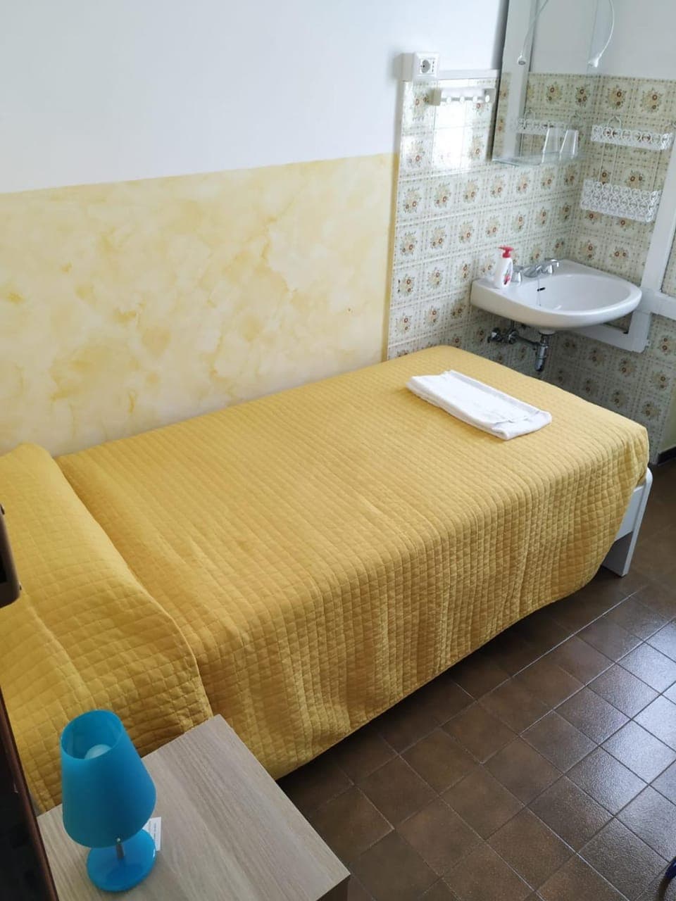 Bathroom, Photo of the whole room