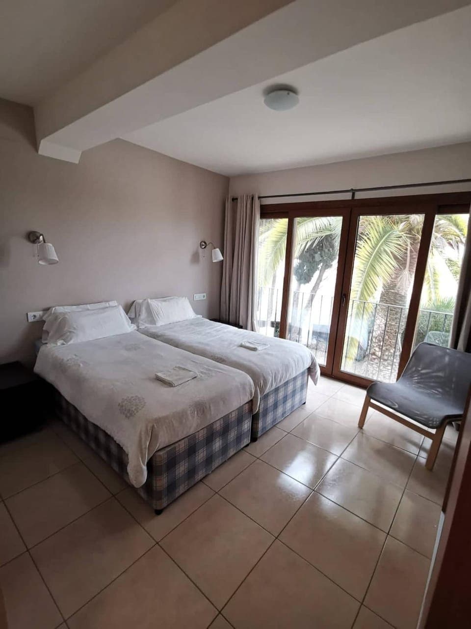 Hostal Gran Sol Bed and Breakfast in Calp