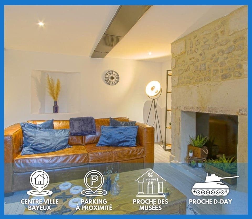 Living room, Seating area, Text overlay