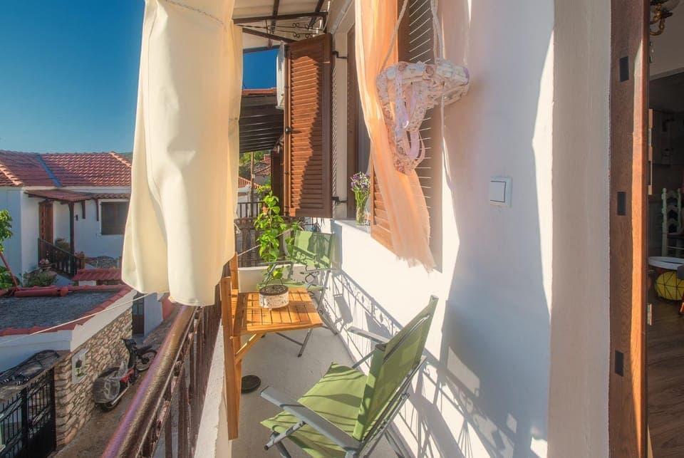 Balcony/Terrace, Balcony/Terrace