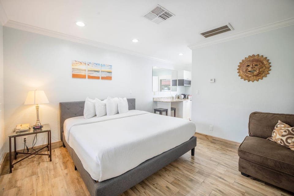 Hotel SOL Hotel in North Redington Beach