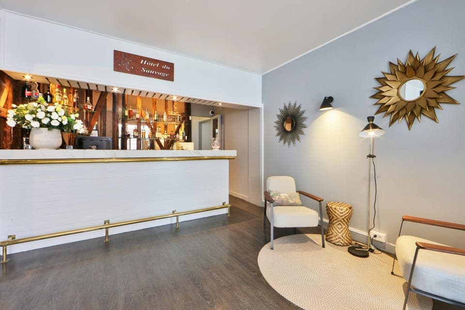 Property building, Lobby or reception