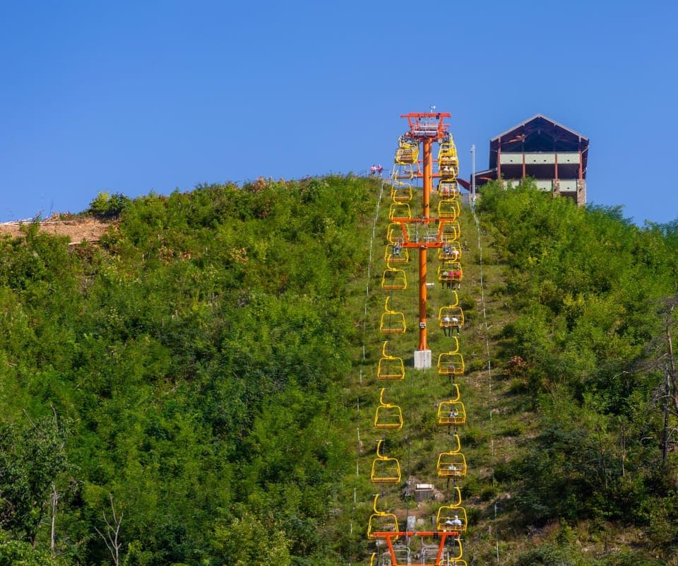 A Great Escape -Spacious Smoky Mountain Getaway Perfect for Families & Groups Chalet in Pigeon Forge