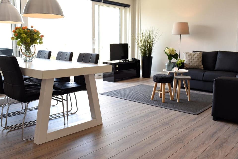 TV and multimedia, Living room, Seating area, Dining area, Sea view