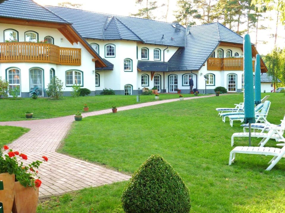 Property building, Garden view