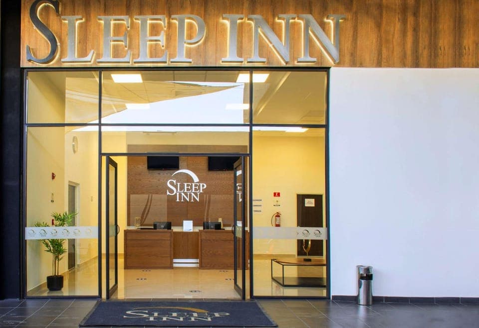 Lobby or reception, On site