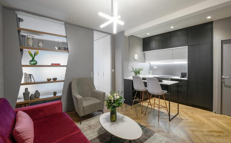 Kitchen or kitchenette, Living room, Seating area, Dining area