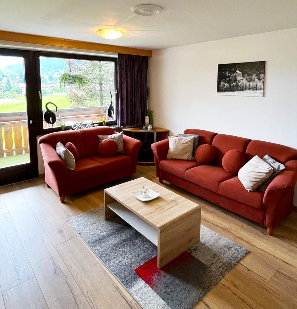 Communal lounge/ TV room, Living room