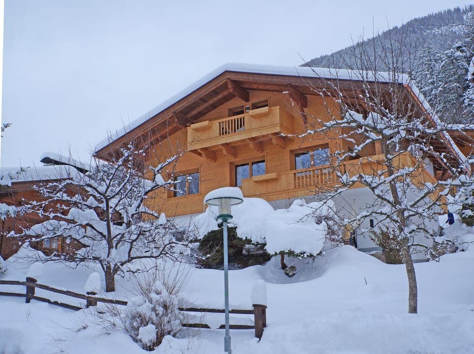 Property building, Winter