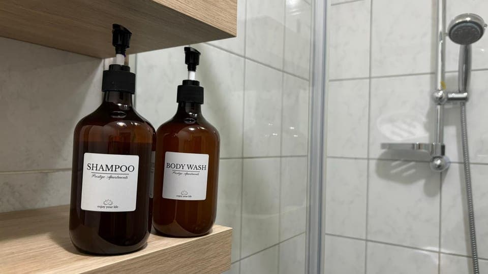 Shower, Bathroom