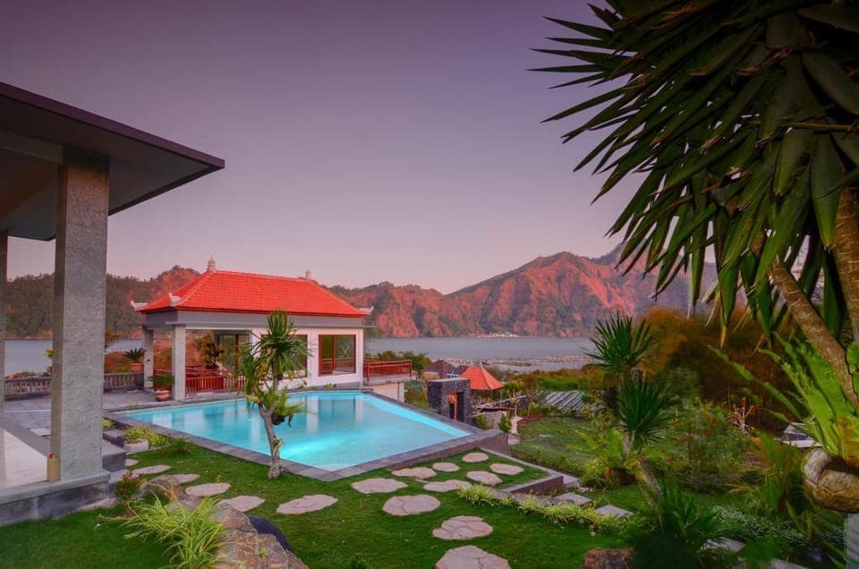 Garden, Garden view, Lake view, Mountain view, Pool view, Swimming pool